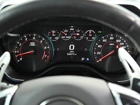 Used 2018 Chevrolet Camaro SS RWD image 28
