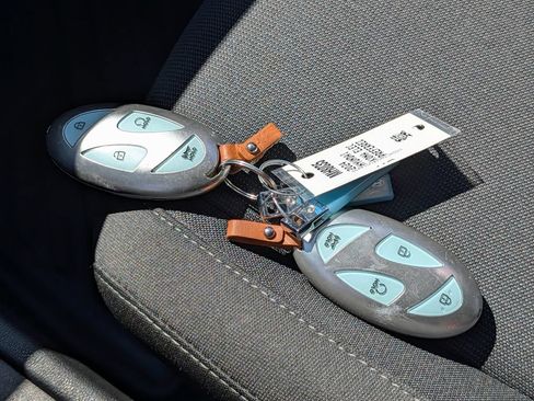 Certified 2024 Hyundai Kona SEL FWD image 31