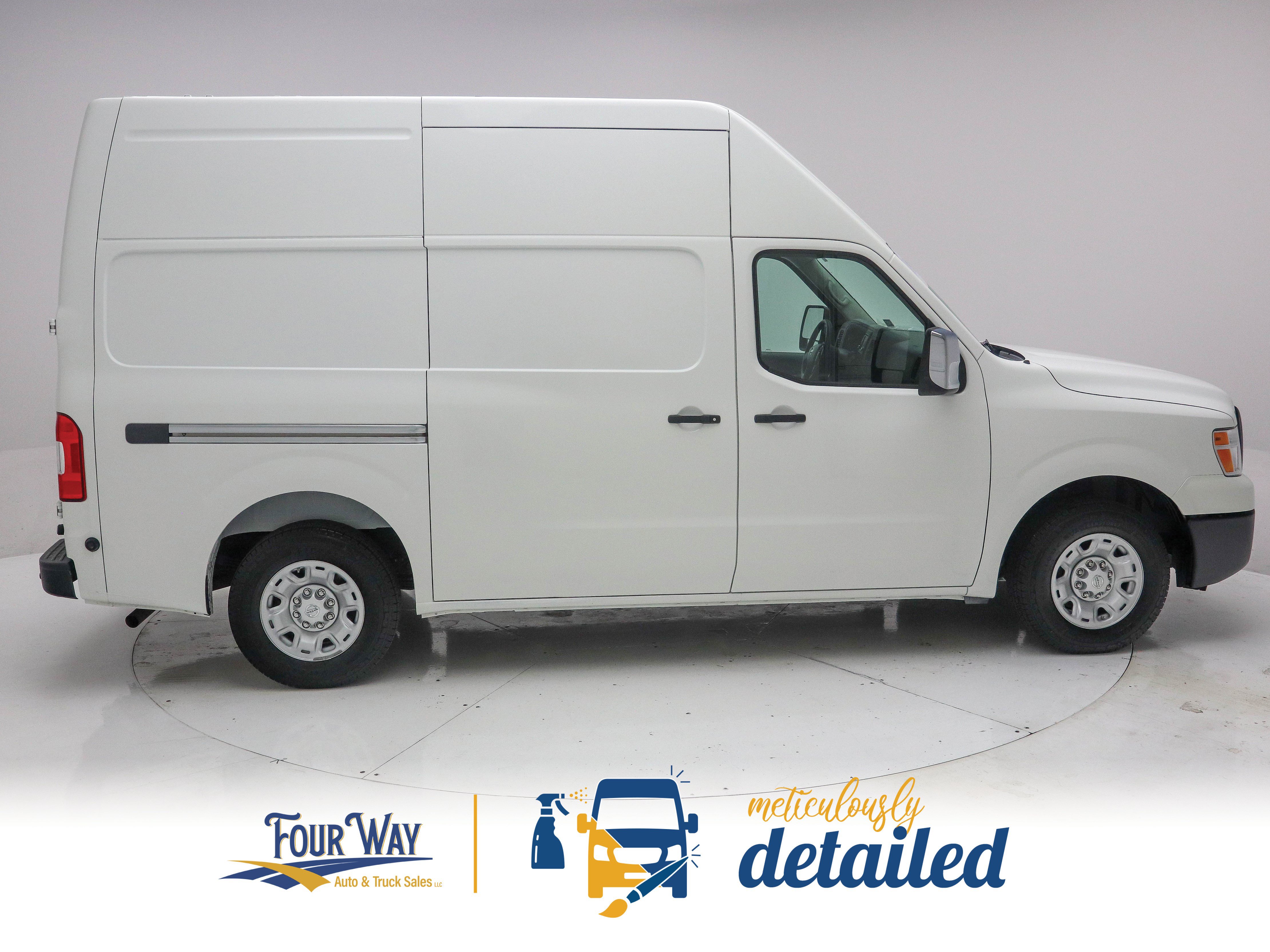 Used 2019 Nissan NV 3500 SV w/ Navigation Package RWD image 2