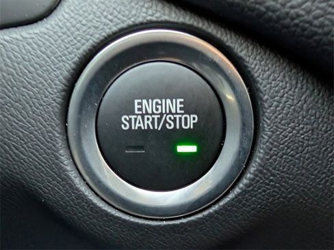 Used 2024 Chevrolet Equinox LT image 25