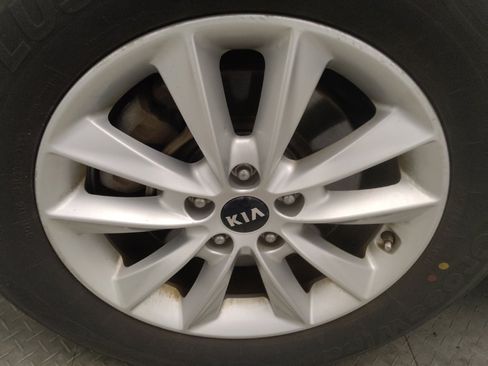 Used 2019 Kia Sorento FWD w/ LX Convenience Package image 31
