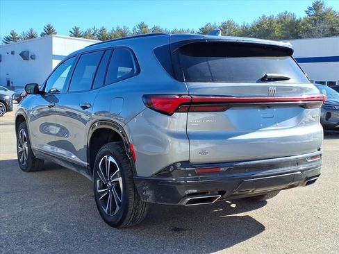 Used 2025 Buick Enclave Sport Touring image 29