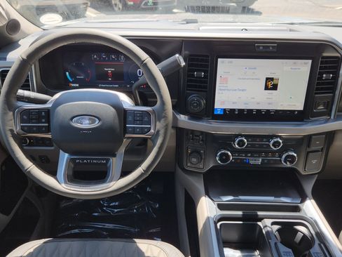 New 2026 Ford F350 Platinum w/ Platinum Plus Package AWD/4WD image 14