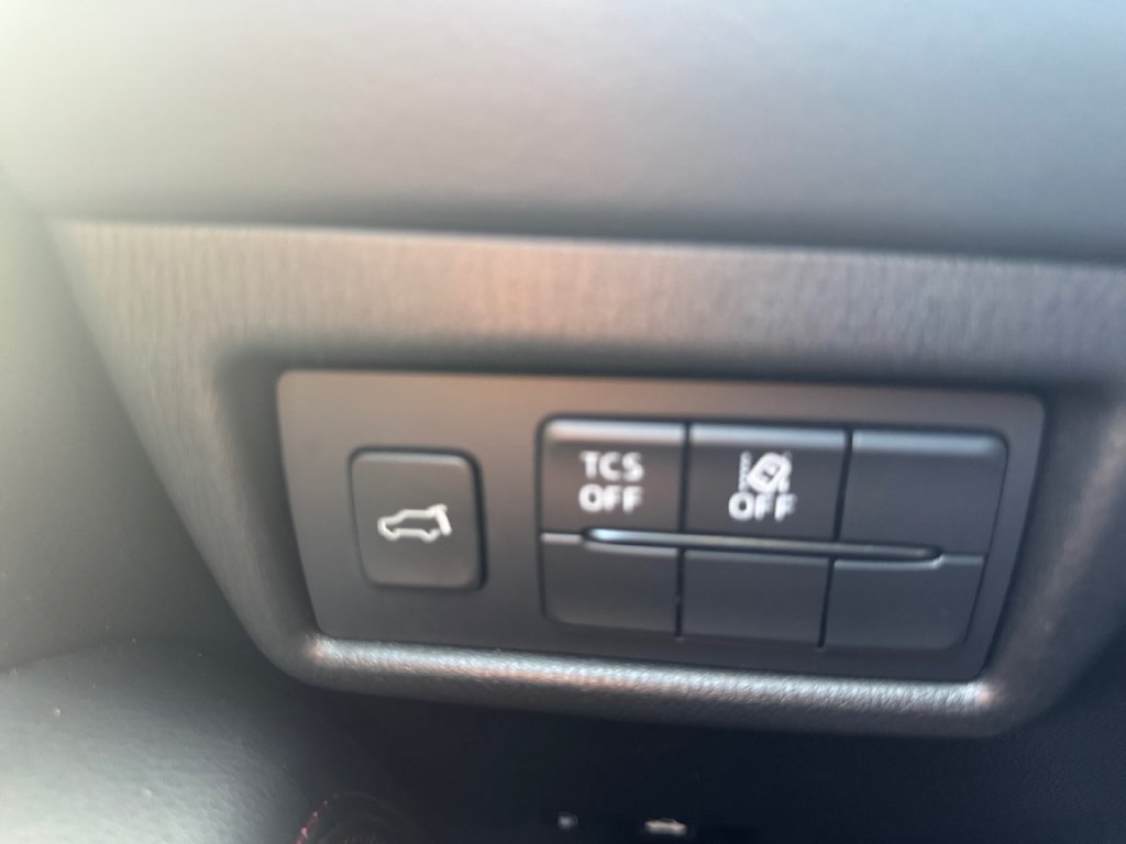 Used 2021 MAZDA CX-5 Carbon Edition FWD image 19