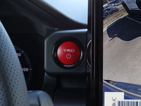 New 2025 Toyota Tacoma TRD Off-Road image 22