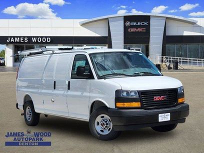 New 2025 GMC Savana 3500 Extended w/ Driver Convenience Package
