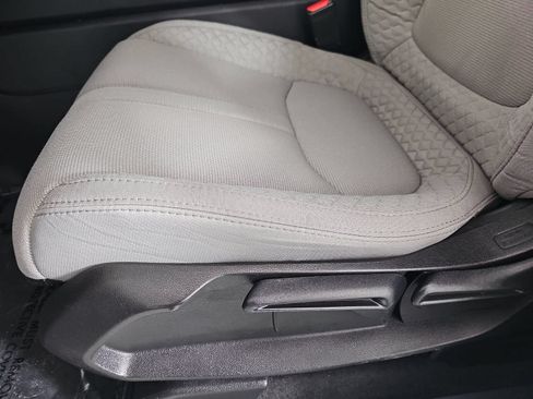 Used 2023 Honda Pilot LX image 27