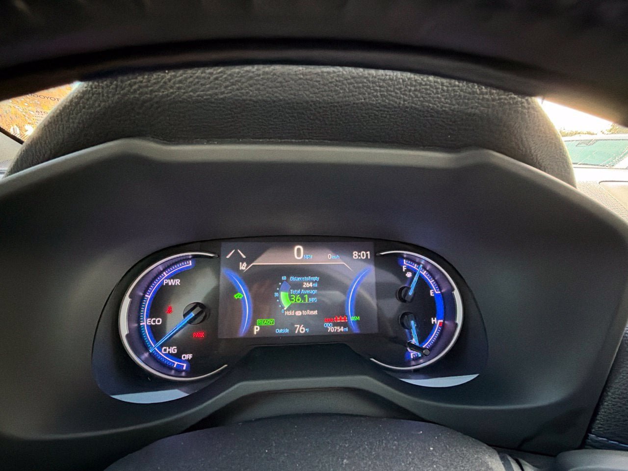 Used 2019 Toyota RAV4 XSE AWD/4WD image 8