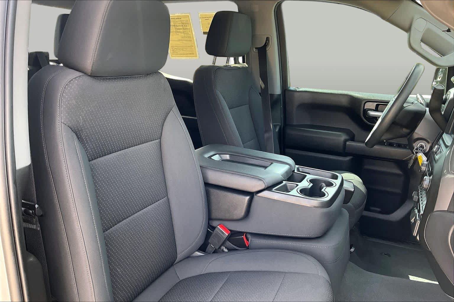 Used 2021 Chevrolet Silverado 1500 Custom AWD/4WD image 9