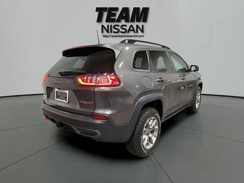 Used 2022 Jeep Cherokee Trailhawk w/ Trailer Tow Group AWD/4WD image 7