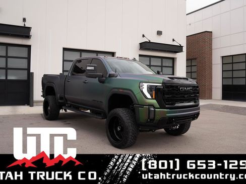 Used 2024 GMC Sierra 3500 AT4 w/ Technology Package AWD/4WD image 1
