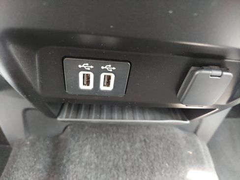 Used 2019 Ford F150 XLT AWD/4WD image 21