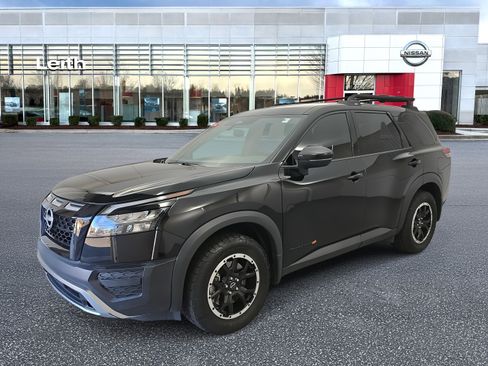 Certified 2024 Nissan Pathfinder Rock Creek image 1