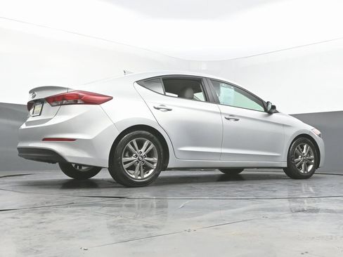 Used 2018 Hyundai Elantra SEL image 42