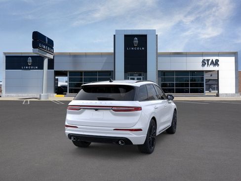 New 2025 Lincoln Corsair AWD w/ Equipment Group 101A image 8