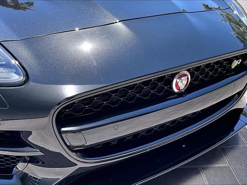 Certified 2020 Jaguar F-TYPE R AWD/4WD image 27