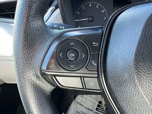 Used 2023 Toyota Corolla Cross L image 24