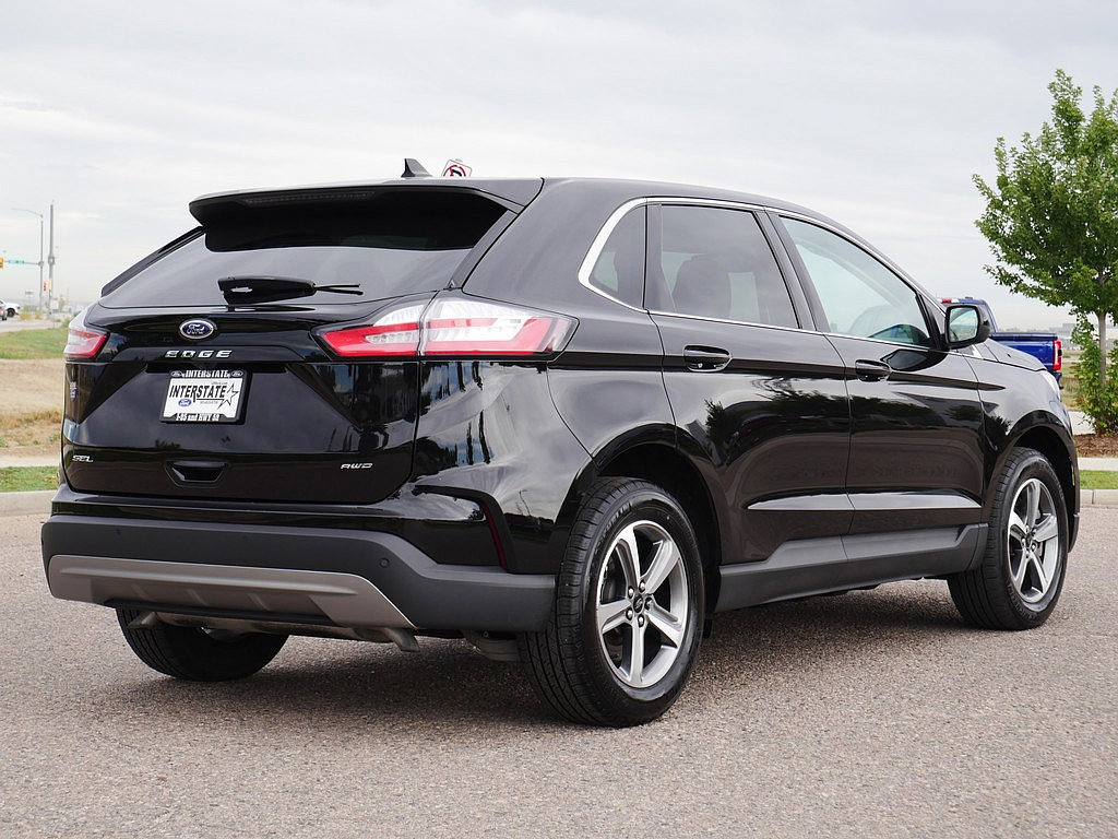 Used 2024 Ford Edge SEL w/ Convenience Package AWD/4WD image 6