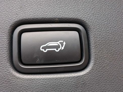 Used 2025 Hyundai Tucson Limited AWD/4WD image 15