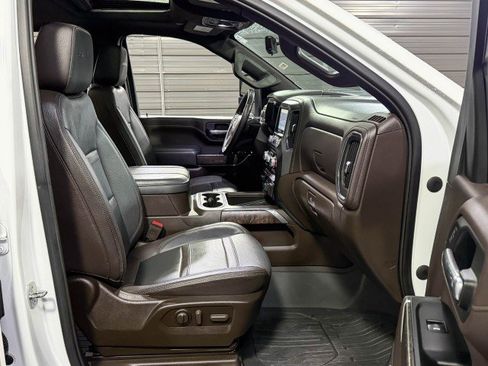 Used 2023 GMC Sierra 2500 Denali w/ Denali Ultimate Package image 20