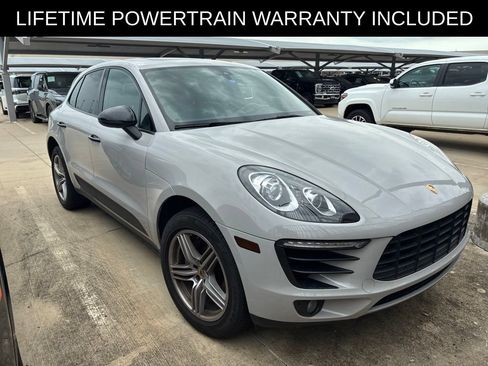 Used 2018 Porsche Macan AWD/4WD image 1