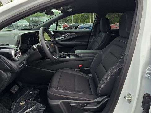 New 2025 Chevrolet Blazer EV LT image 9