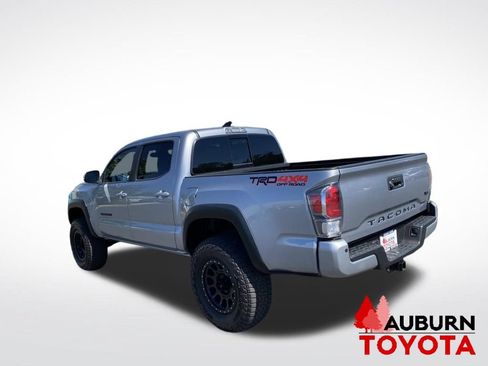 Used 2021 Toyota Tacoma TRD Off-Road w/ Technology Package AWD/4WD image 5