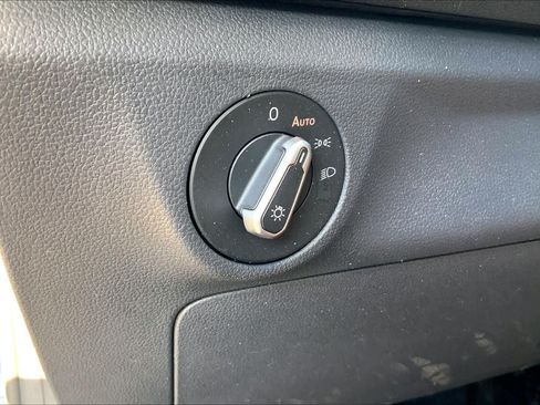 Used 2021 Volkswagen Jetta S FWD image 32