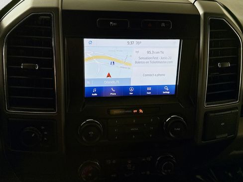 Used 2020 Ford F150 XLT w/ Equipment Group 302A Luxury AWD/4WD image 18