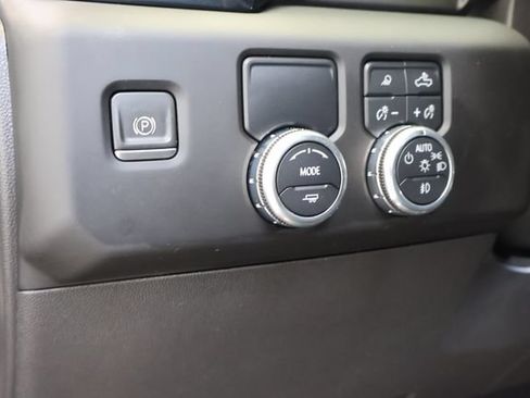 Used 2022 GMC Sierra 1500 Denali RWD image 24