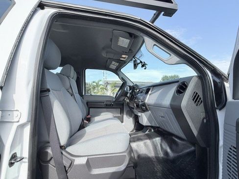 Used 2016 Ford F250 XL w/ Power Equipment Group RWD image 20
