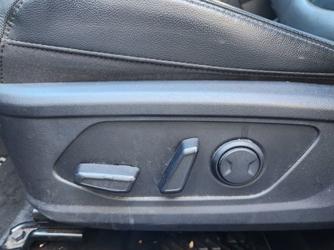 Certified 2022 Hyundai Tucson Limited image 10