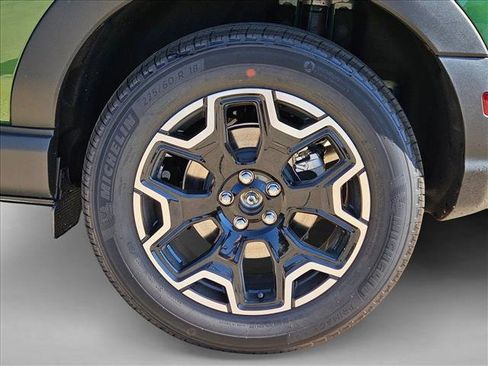 New 2025 Ford Bronco Sport Outer Banks w/ Outer Banks Tech Package+ AWD/4WD image 10