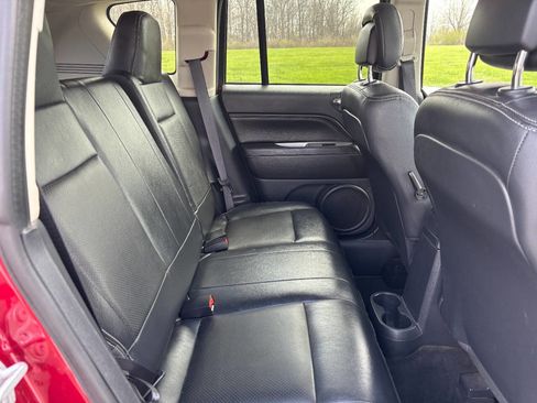 Used 2016 Jeep Compass High Altitude image 10