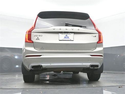 Used 2016 Volvo XC90 T6 Momentum w/ Momentum Plus Package image 15