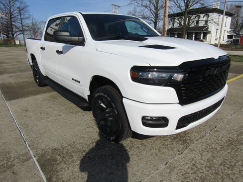 New 2026 RAM 1500 Express AWD/4WD image 1