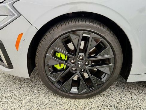 Used 2025 Kia K5 GT w/ GT1 Package FWD image 9