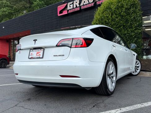 Used 2022 Tesla Model 3 Long Range AWD/4WD image 13
