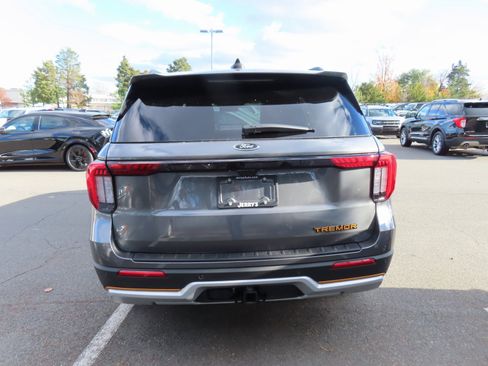 New 2026 Ford Explorer Tremor w/ Tremor Convenience Package image 5