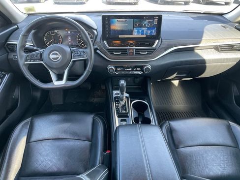 Certified 2025 Nissan Altima 2.5 SL AWD/4WD image 9