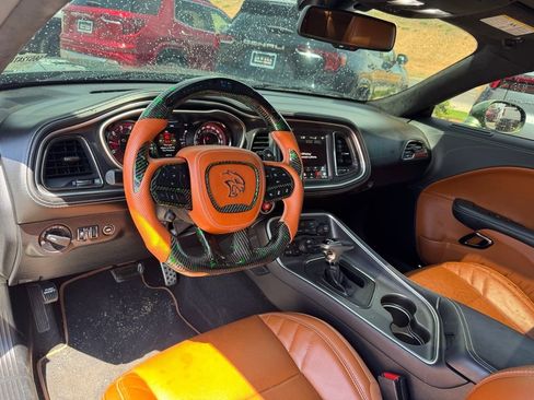 Used 2023 Dodge Challenger SRT Hellcat image 3