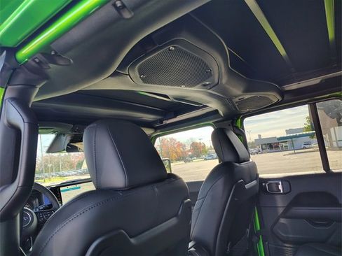 New 2026 Jeep Wrangler Unlimited Rubicon w/ Safety Group image 33