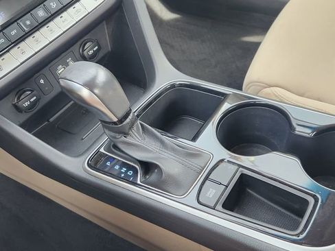 Used 2019 Hyundai Sonata SEL image 16