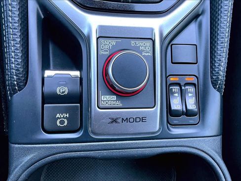 Used 2023 Subaru Forester Touring image 34