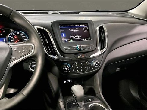Certified 2023 Chevrolet Equinox LT image 30