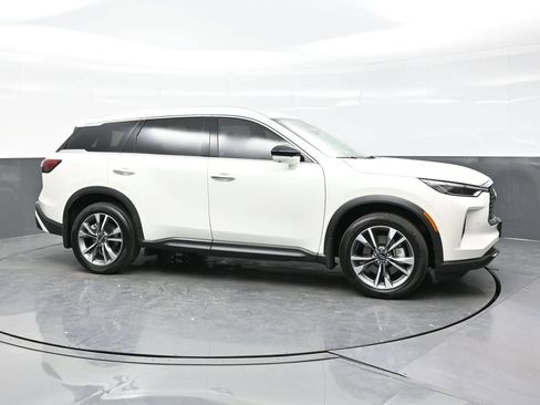 Used 2023 INFINITI QX60 Luxe w/ Performance Audio Package AWD/4WD image 8