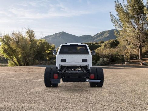 New 2025 Ford F350 XL image 5