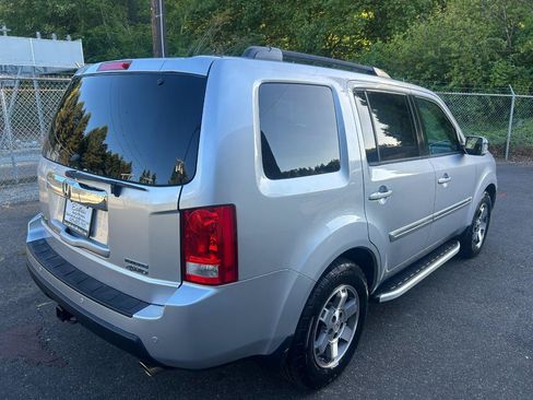 Used 2011 Honda Pilot Touring image 5
