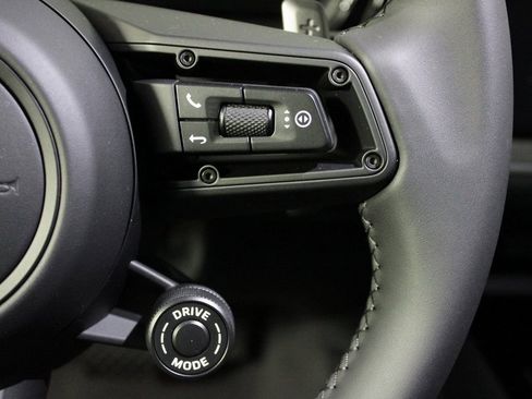 Certified 2026 Porsche Cayenne image 26