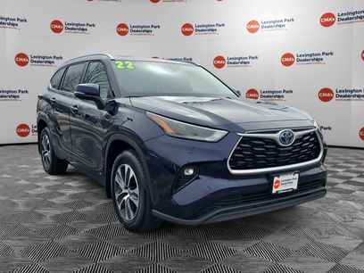 Used 2022 Toyota Highlander XLE